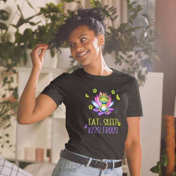 Camiseta "Eat, Sleep, Kiss Frogs". Colección Raíces y simpáticas ranas - Imagen 4