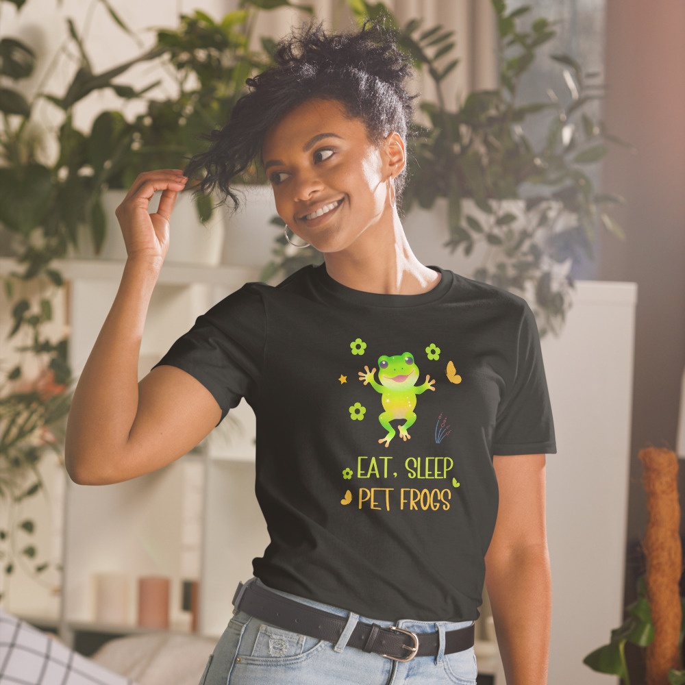 Camiseta "Eat, sleep, pet frogs". Colección Raíces y simpáticas ranas - Imagen 3