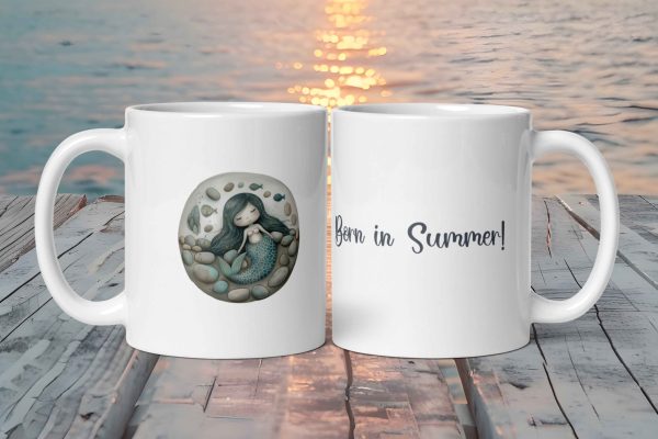 Taza Blanca Brillante con Bonito Huevo de Sirena de Plata "Born In Summer!"