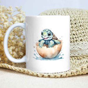Taza Brillante con Bonita Tortuga Bebé Feliz Saliendo del Huevo