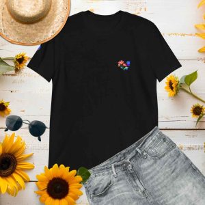 Camiseta con el detalle original de la Colección Flores del Campo Azul