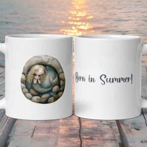 Taza Blanca Brillante con Bonito Huevo de Sirena de Oro "Born In Summer!"