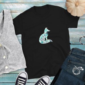Camiseta con Bonito Diseño Imaginativo de estilo Folk en la silueta de un Elegante Zorro Ártico