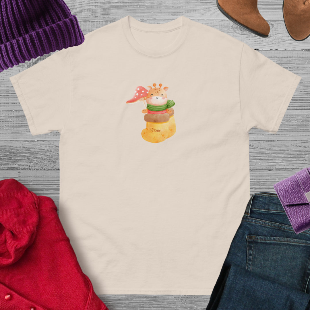 Camiseta con diseño de una dulce jirafa en un cómodo calcetín de otoño