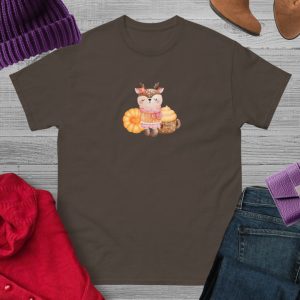 Camiseta con diseño de una bonita rena con pasta dulce y bebida de calabaza