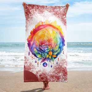 Toalla de playa "Stay Wild" con fondo estilo acuarela arcoíris, boho y actual - Fondo rojo oscuro