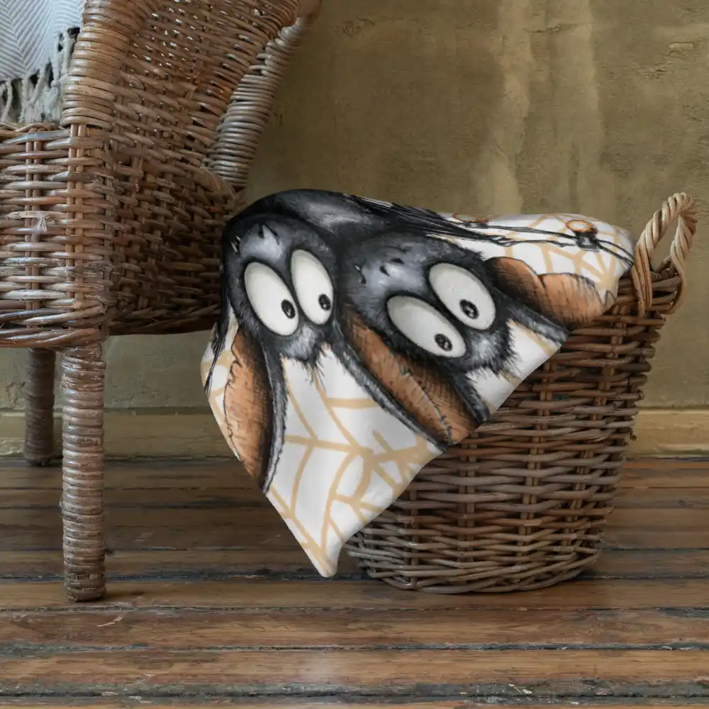 Manta polar de Halloween con divertido diseño de oveja esqueleto, mapache en un caldero, murciélagos y telas de araña - Imagen 5