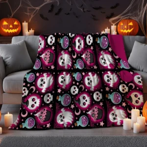 Manta polar de Halloween con patrón de fantasmas, pociones, calaveras y cupcakes en rosa